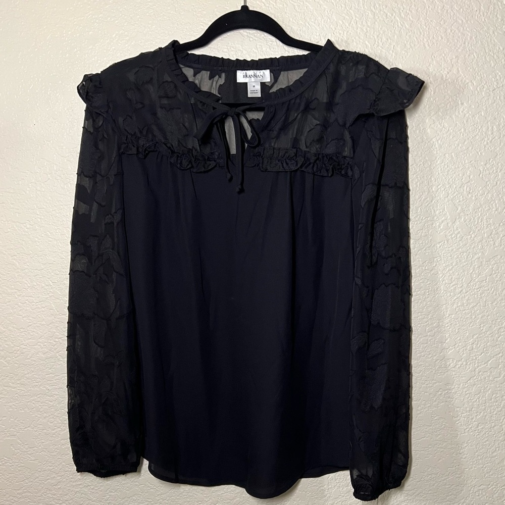 NWT Brannan Black Sheer Long Sleeve Blouse Size Medium